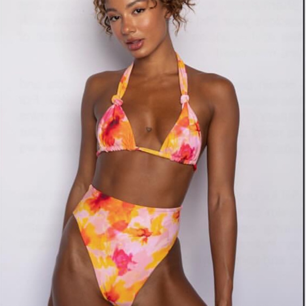 NWT Skatie Darby Top - S / Corsica